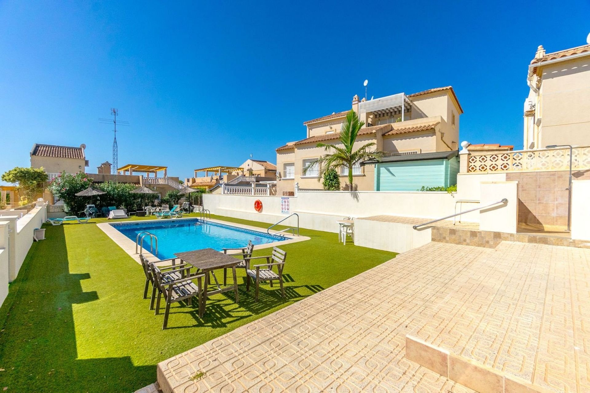 Herverkoop - Villa -
Orihuela Costa - Costa Blanca