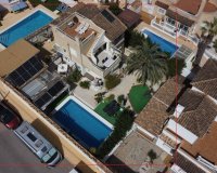 Herverkoop - Villa -
Orihuela Costa - Costa Blanca