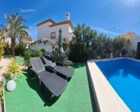 Herverkoop - Villa -
Orihuela Costa - Costa Blanca