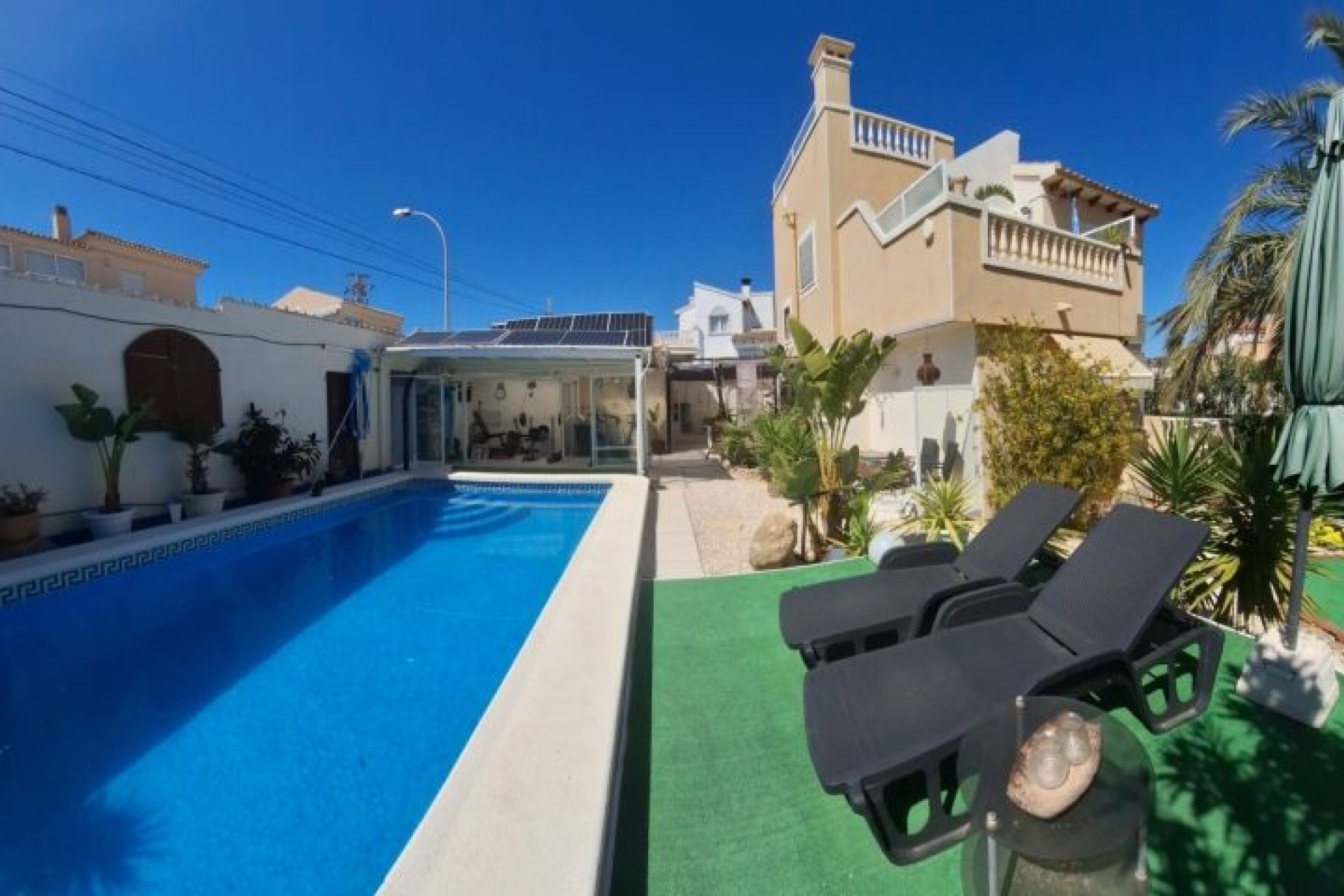 Herverkoop - Villa -
Orihuela Costa - Costa Blanca
