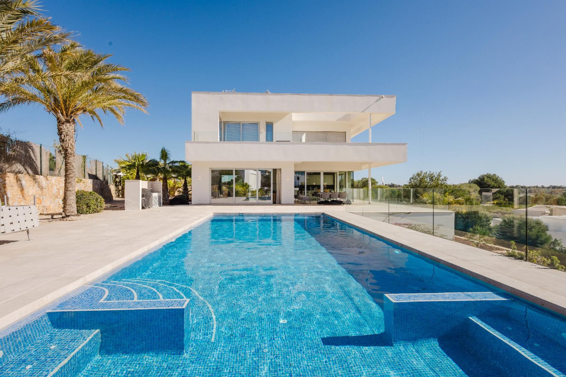Herverkoop - Villa -
Orihuela Costa - Costa Blanca