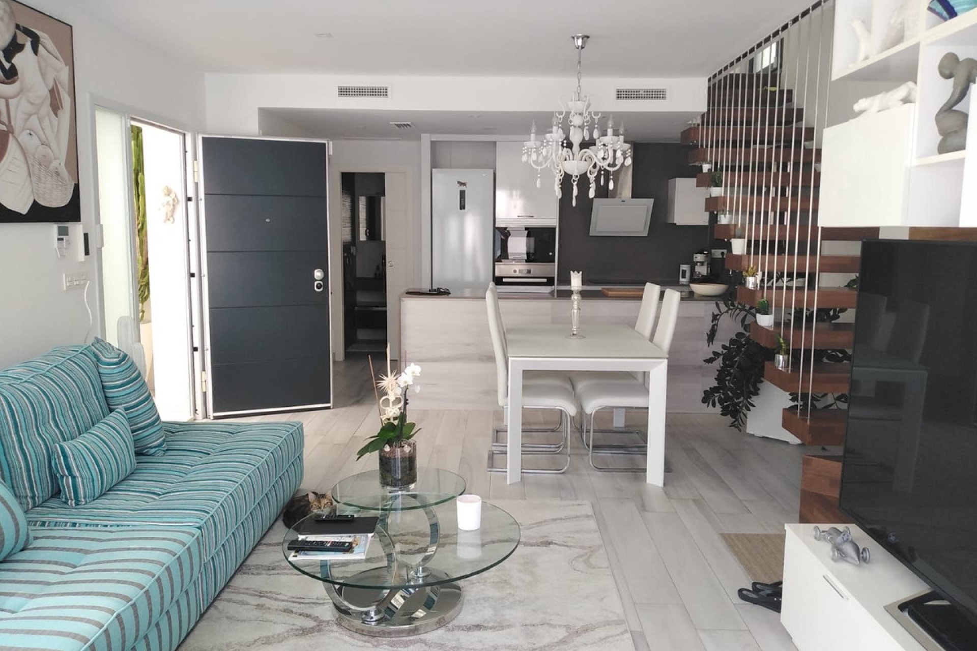 Herverkoop - Villa -
Orihuela Costa - Costa Blanca
