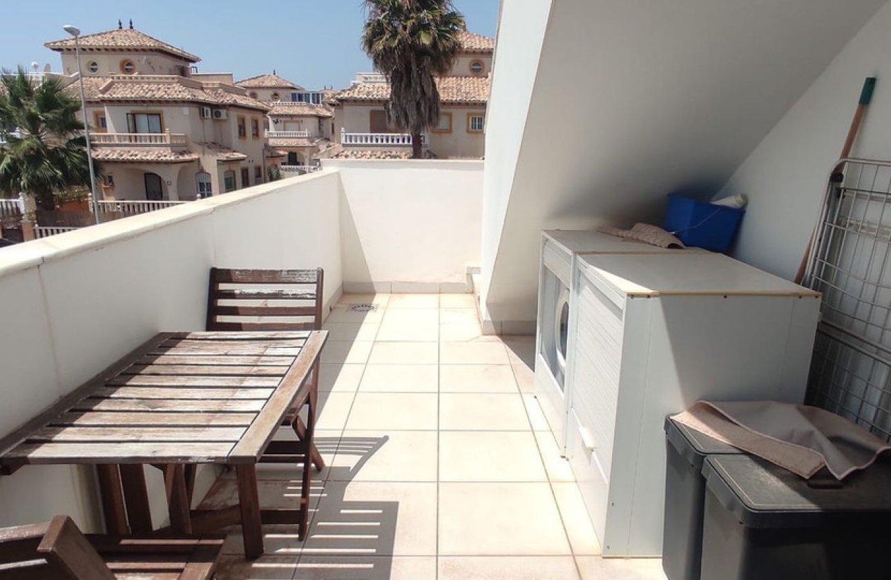 Herverkoop - Villa -
Orihuela Costa - Costa Blanca