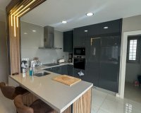 Herverkoop - Villa -
Orihuela Costa - Costa Blanca