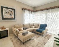 Herverkoop - Villa -
Orihuela Costa - Costa Blanca