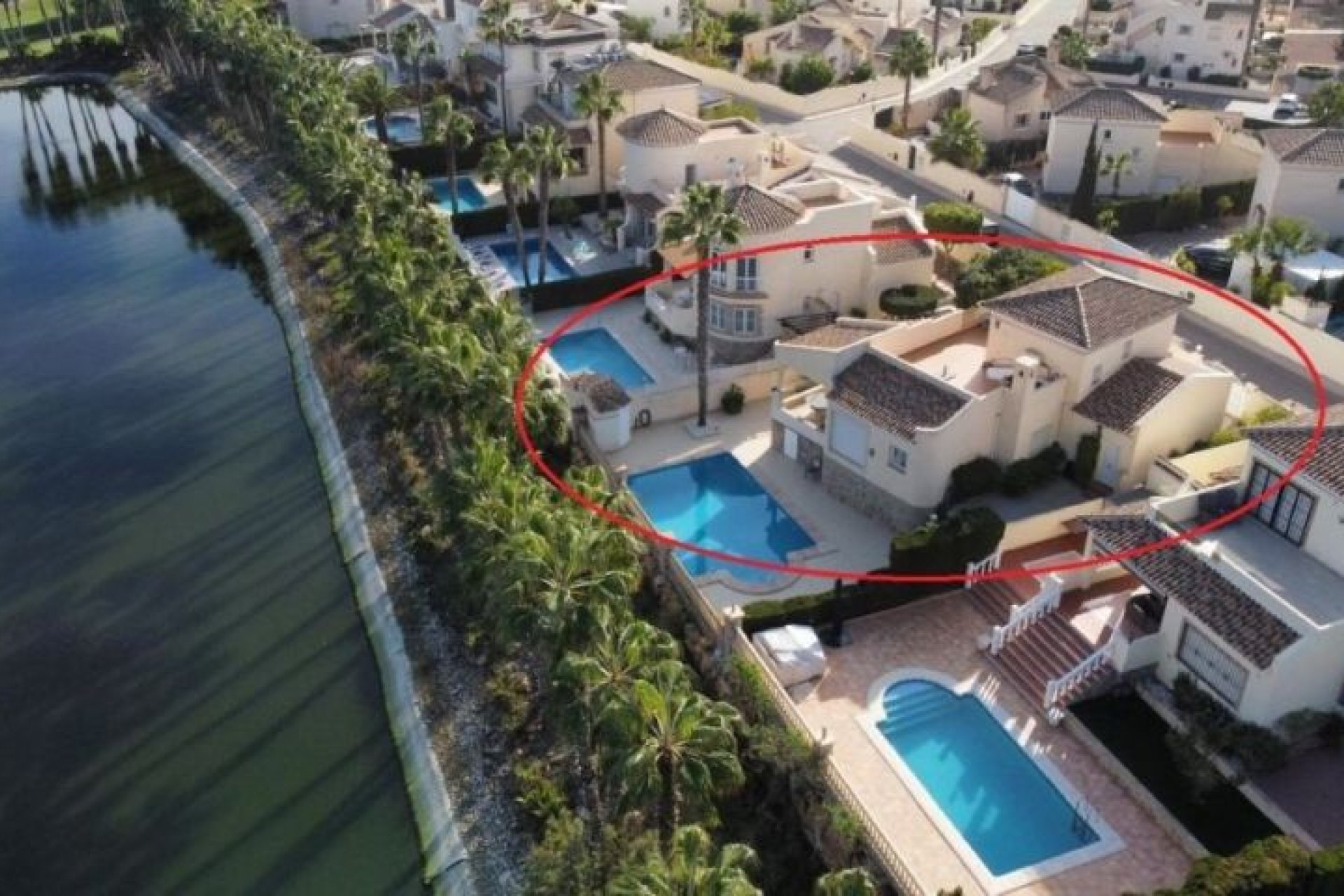 Herverkoop - Villa -
Orihuela Costa - Costa Blanca