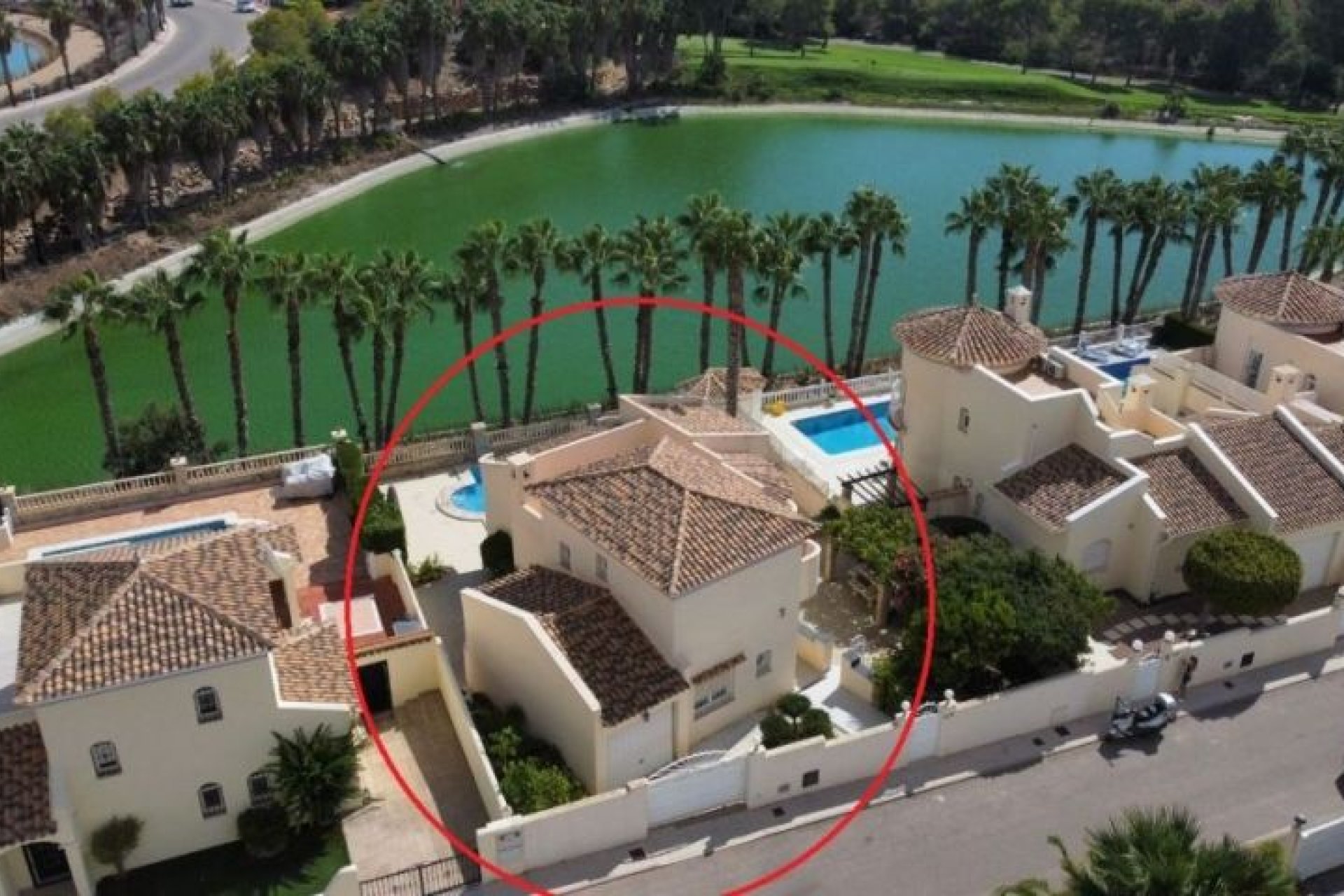 Herverkoop - Villa -
Orihuela Costa - Costa Blanca