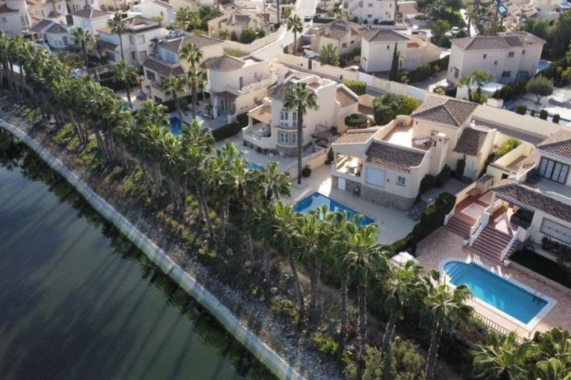 Herverkoop - Villa -
Orihuela Costa - Costa Blanca