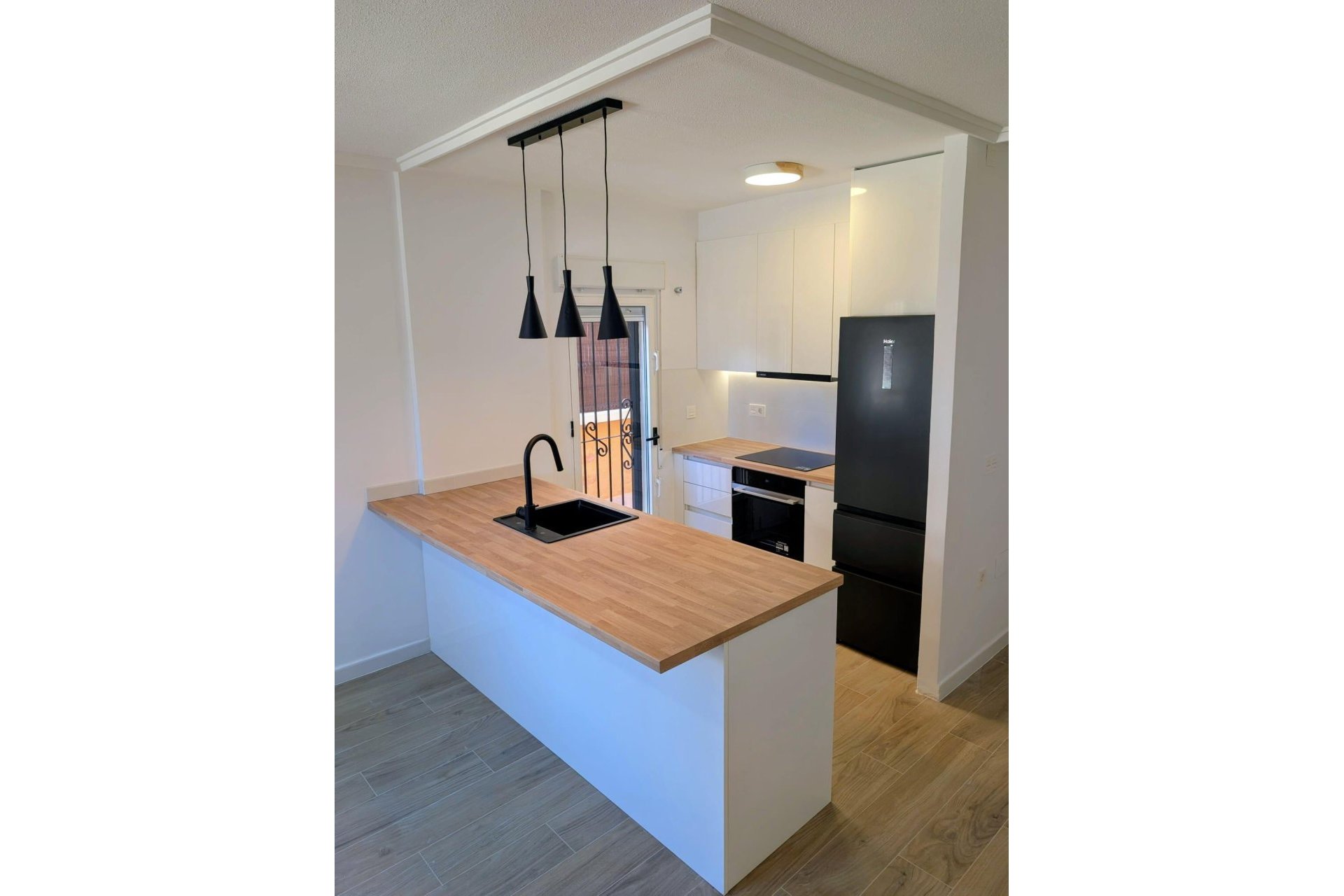 Herverkoop - Villa -
Orihuela Costa - Costa Blanca