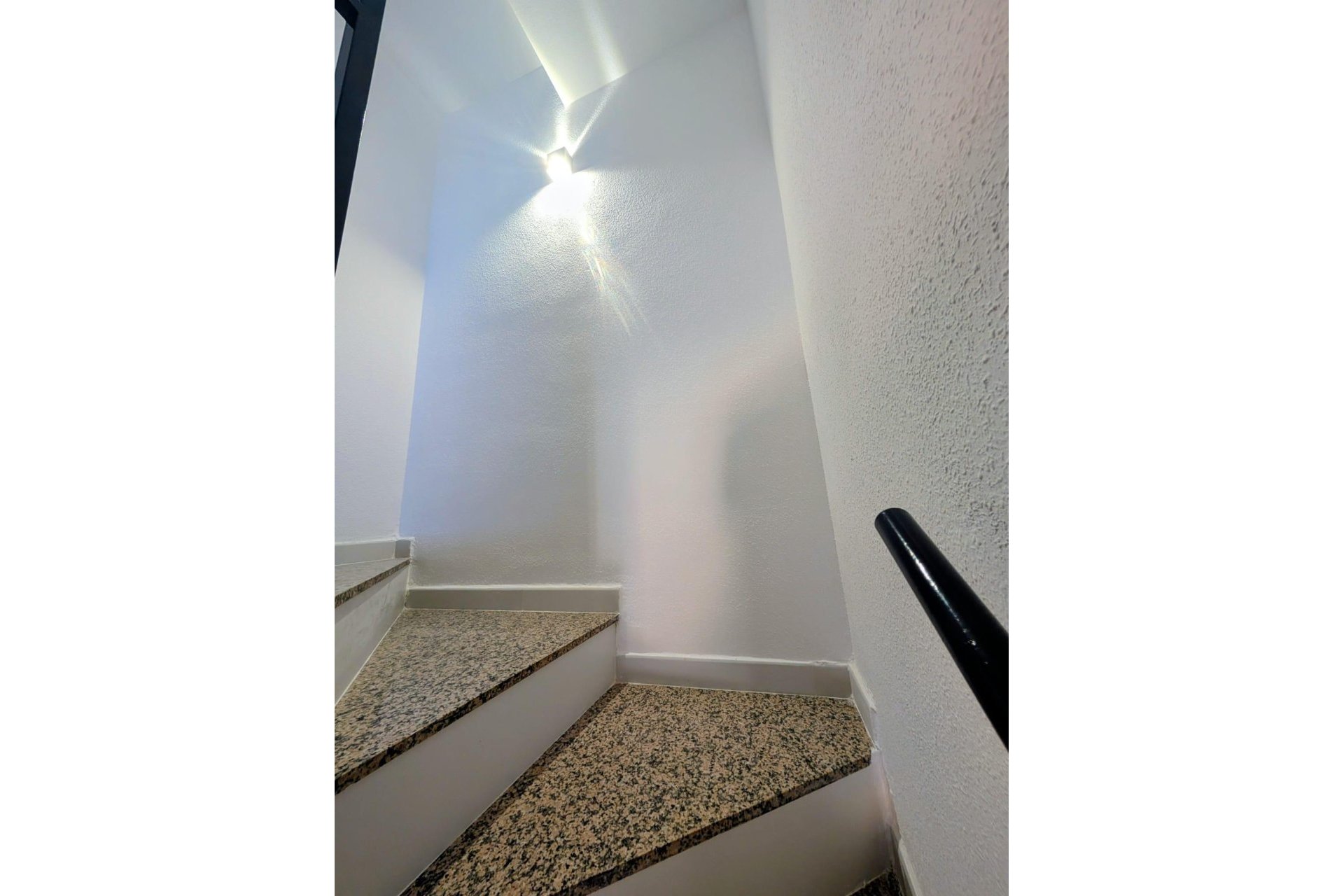 Herverkoop - Villa -
Orihuela Costa - Costa Blanca