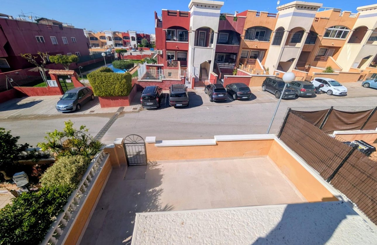 Herverkoop - Villa -
Orihuela Costa - Costa Blanca