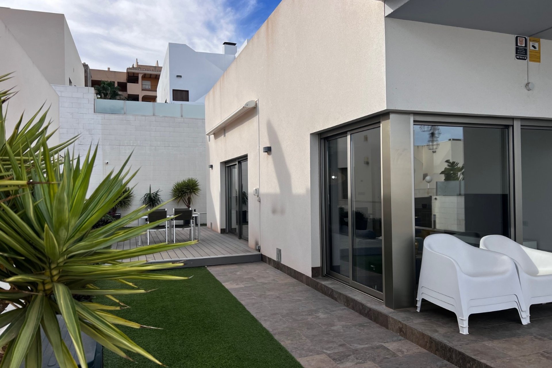 Herverkoop - Villa -
Orihuela Costa - Costa Blanca