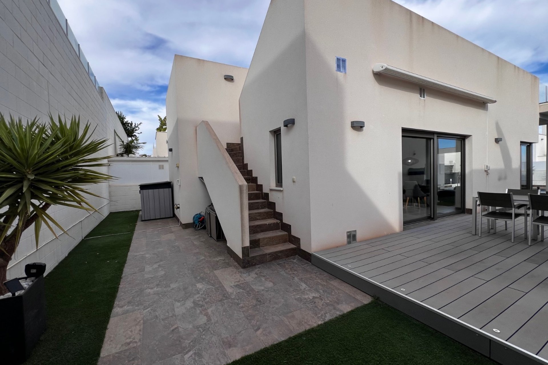 Herverkoop - Villa -
Orihuela Costa - Costa Blanca