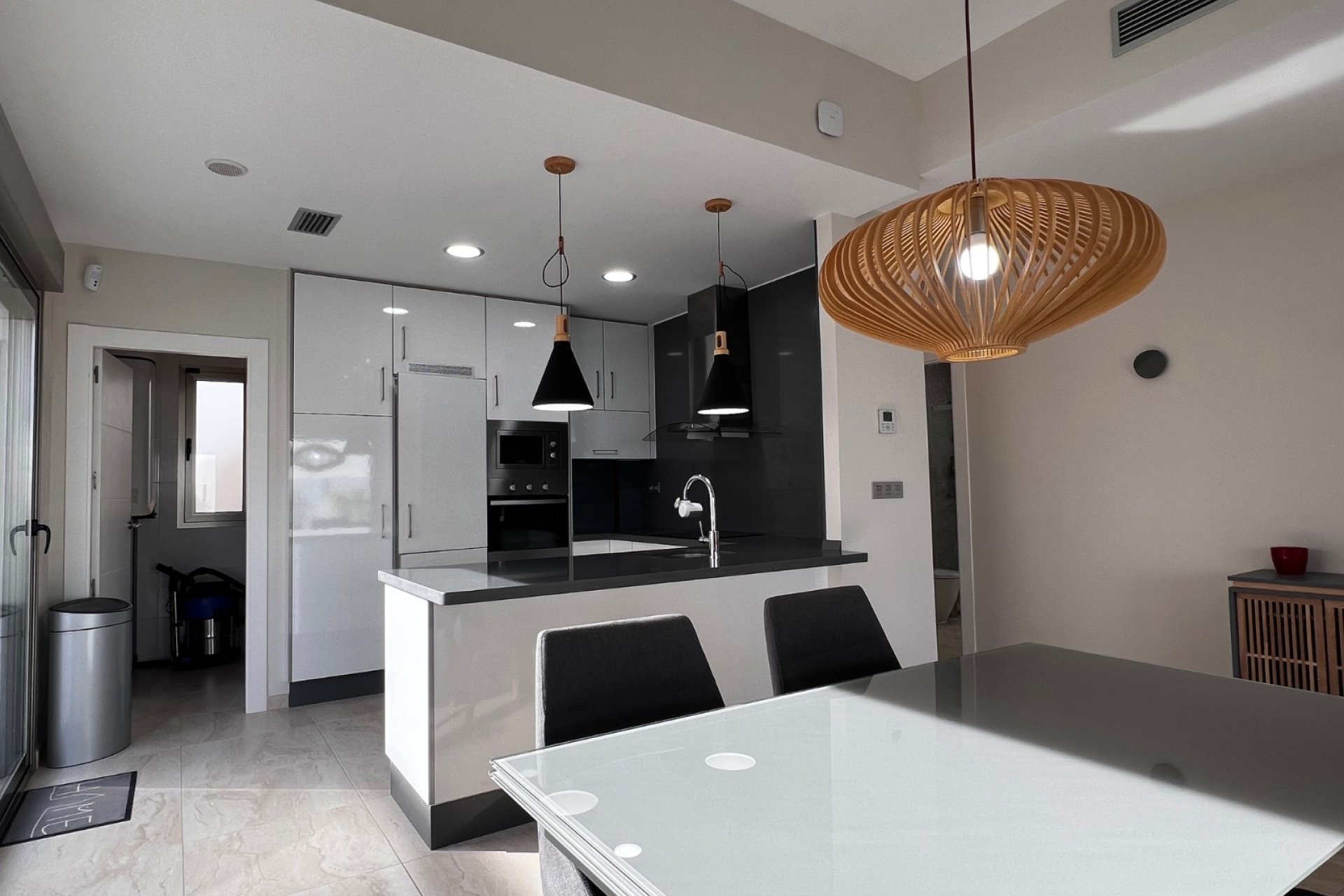 Herverkoop - Villa -
Orihuela Costa - Costa Blanca