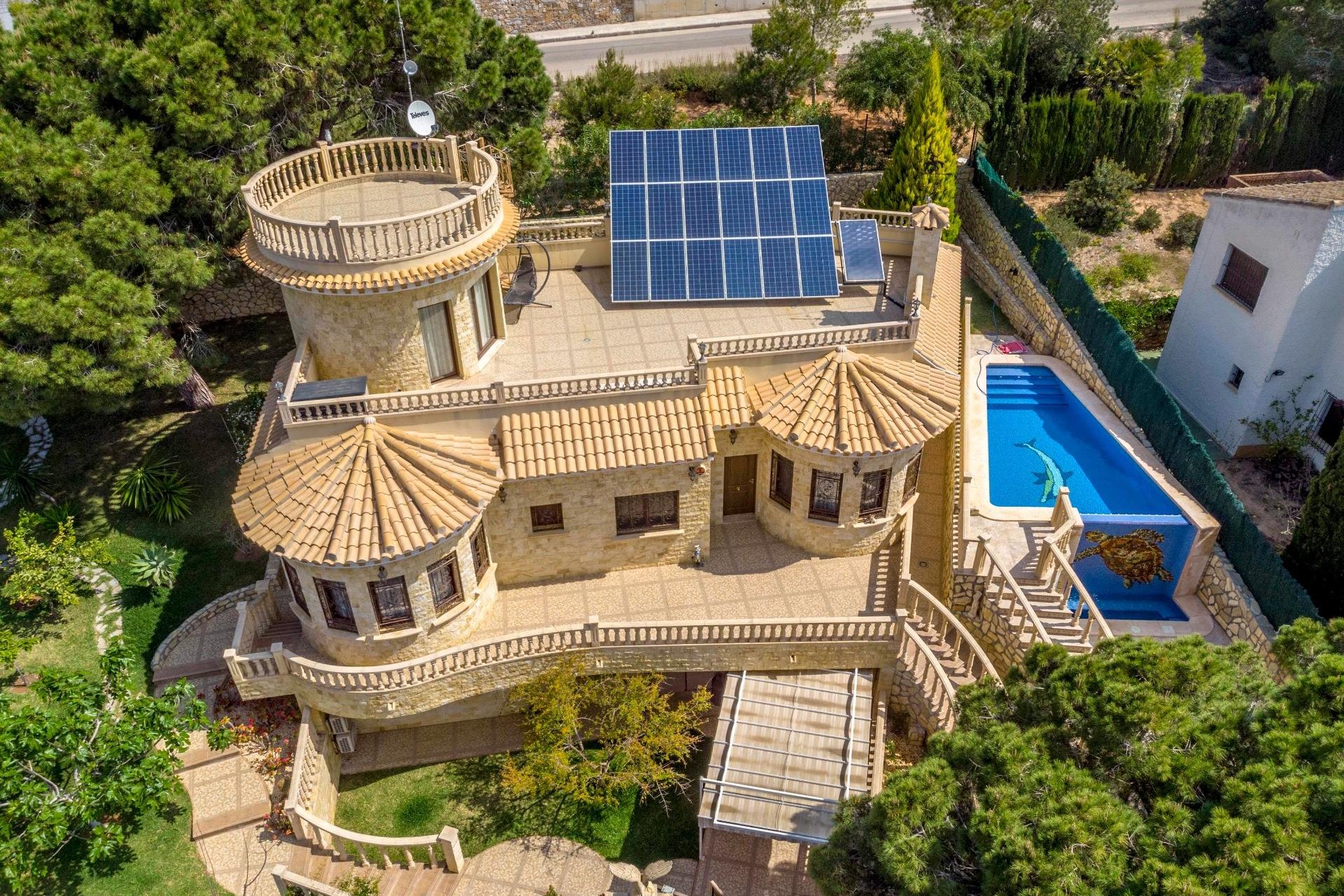 Herverkoop - Villa -
Orihuela Costa - Costa Blanca