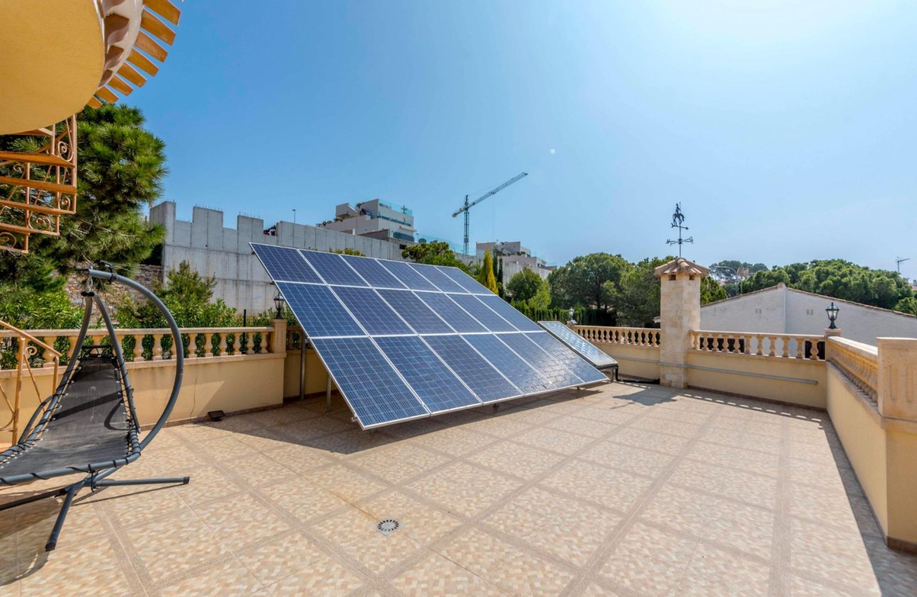 Herverkoop - Villa -
Orihuela Costa - Costa Blanca