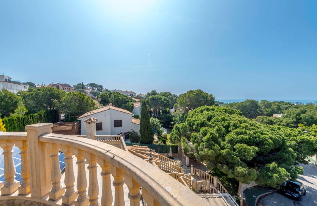 Herverkoop - Villa -
Orihuela Costa - Costa Blanca