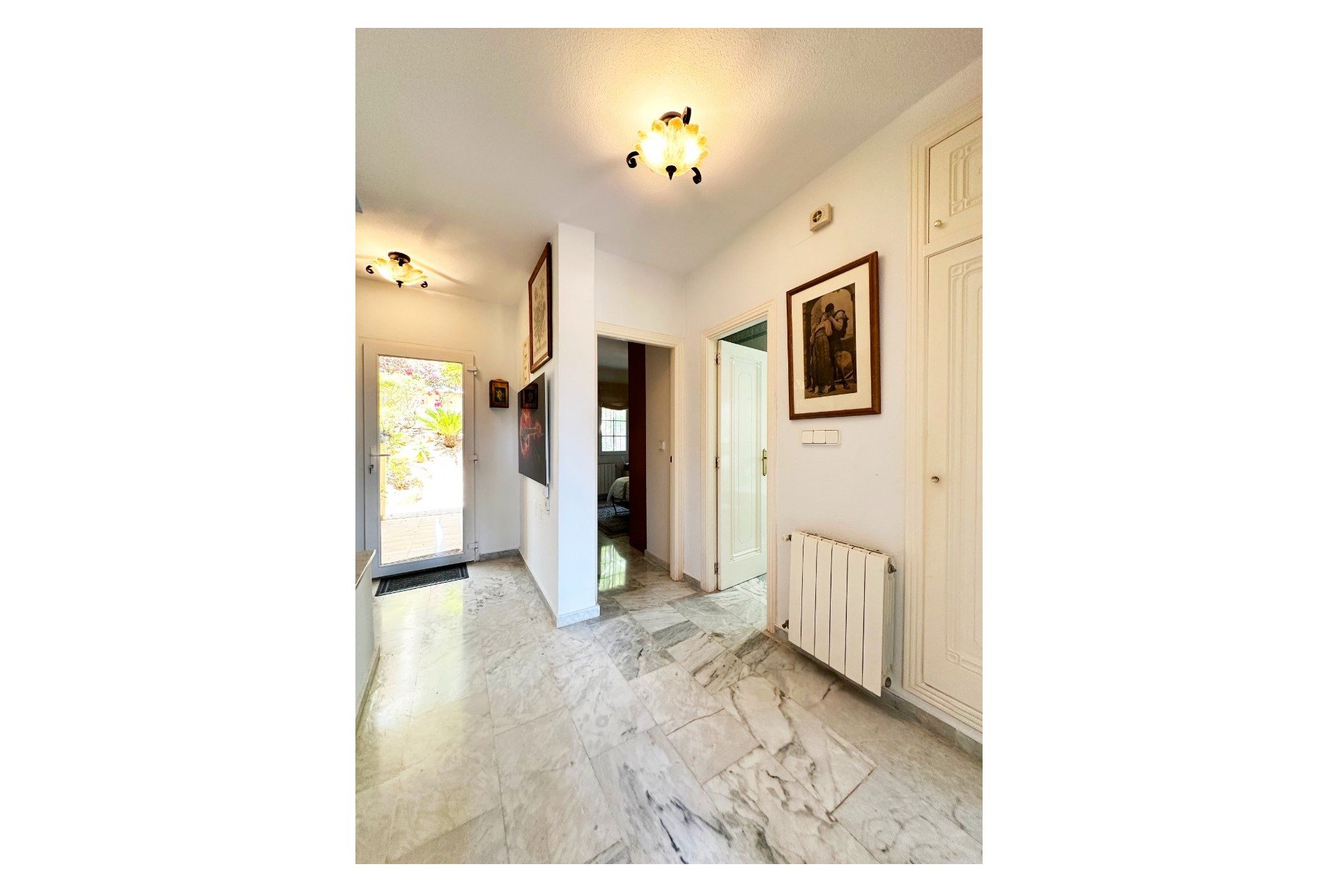 Herverkoop - Villa -
Orihuela Costa - Costa Blanca