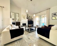 Herverkoop - Villa -
Orihuela Costa - Costa Blanca