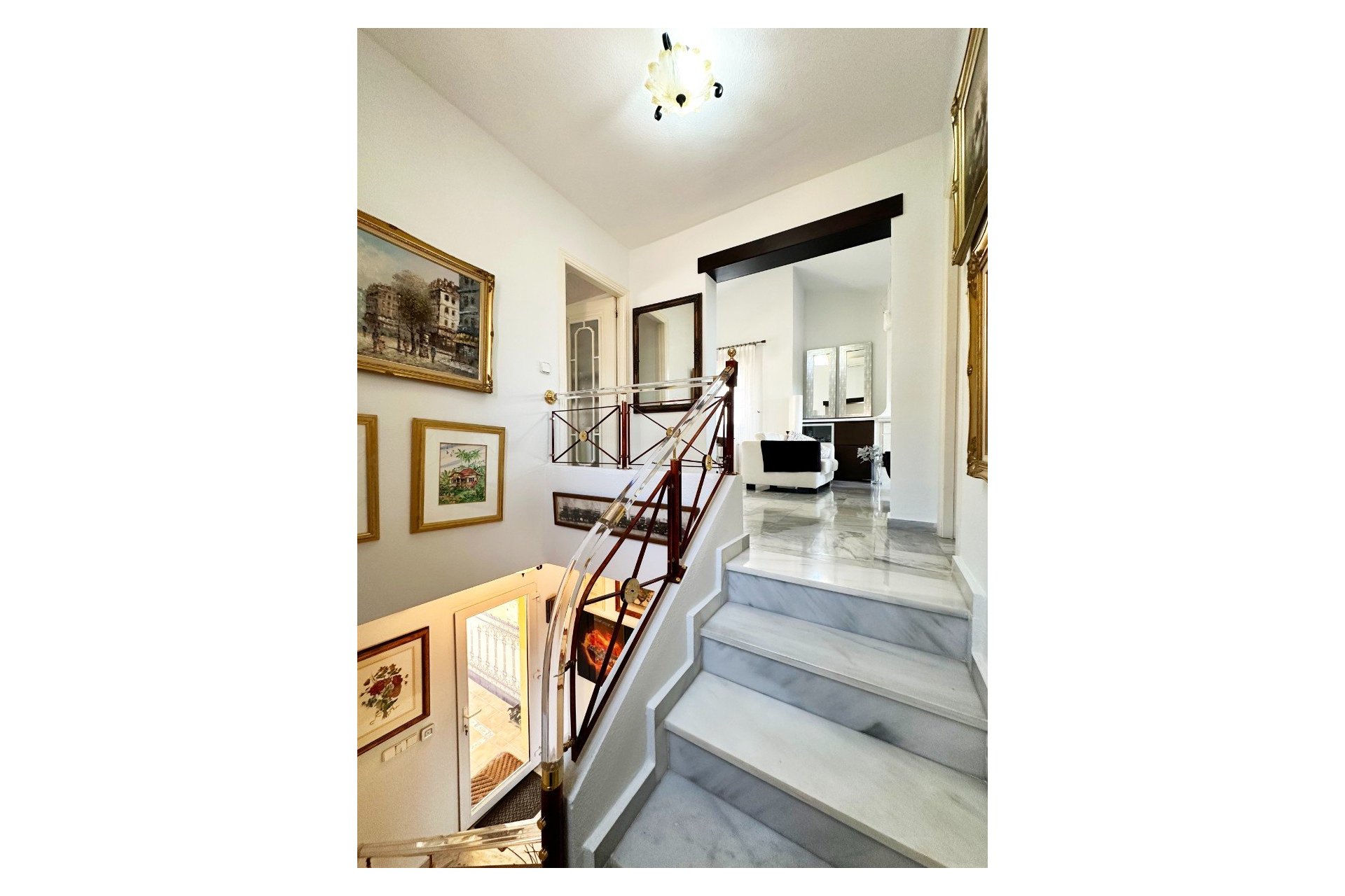 Herverkoop - Villa -
Orihuela Costa - Costa Blanca