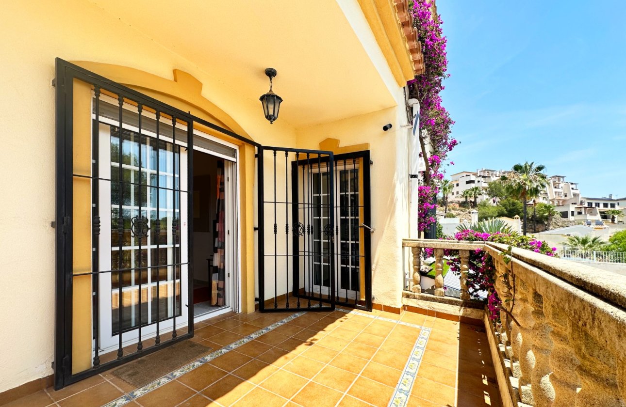 Herverkoop - Villa -
Orihuela Costa - Costa Blanca