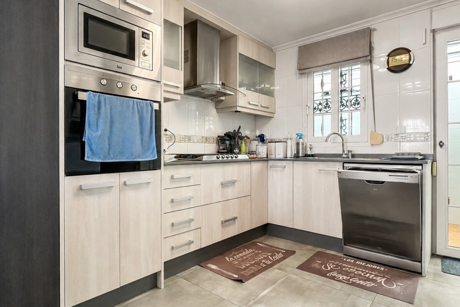Herverkoop - Villa -
Orihuela Costa - Costa Blanca