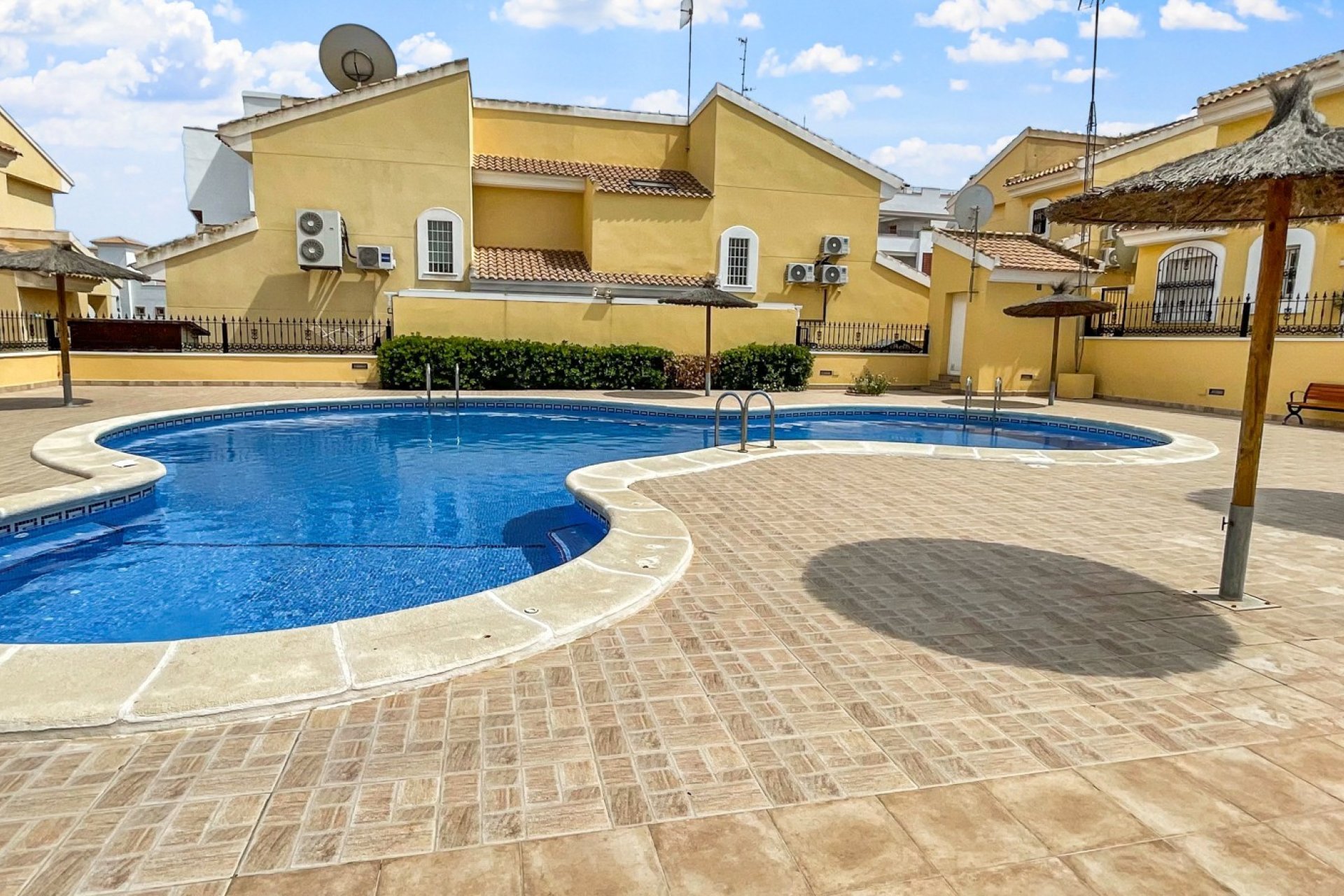 Herverkoop - Villa -
Orihuela Costa - Costa Blanca