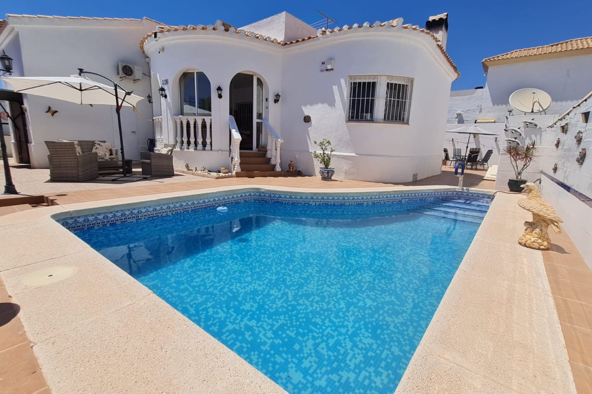 Herverkoop - Villa -
Orihuela Costa - Costa Blanca