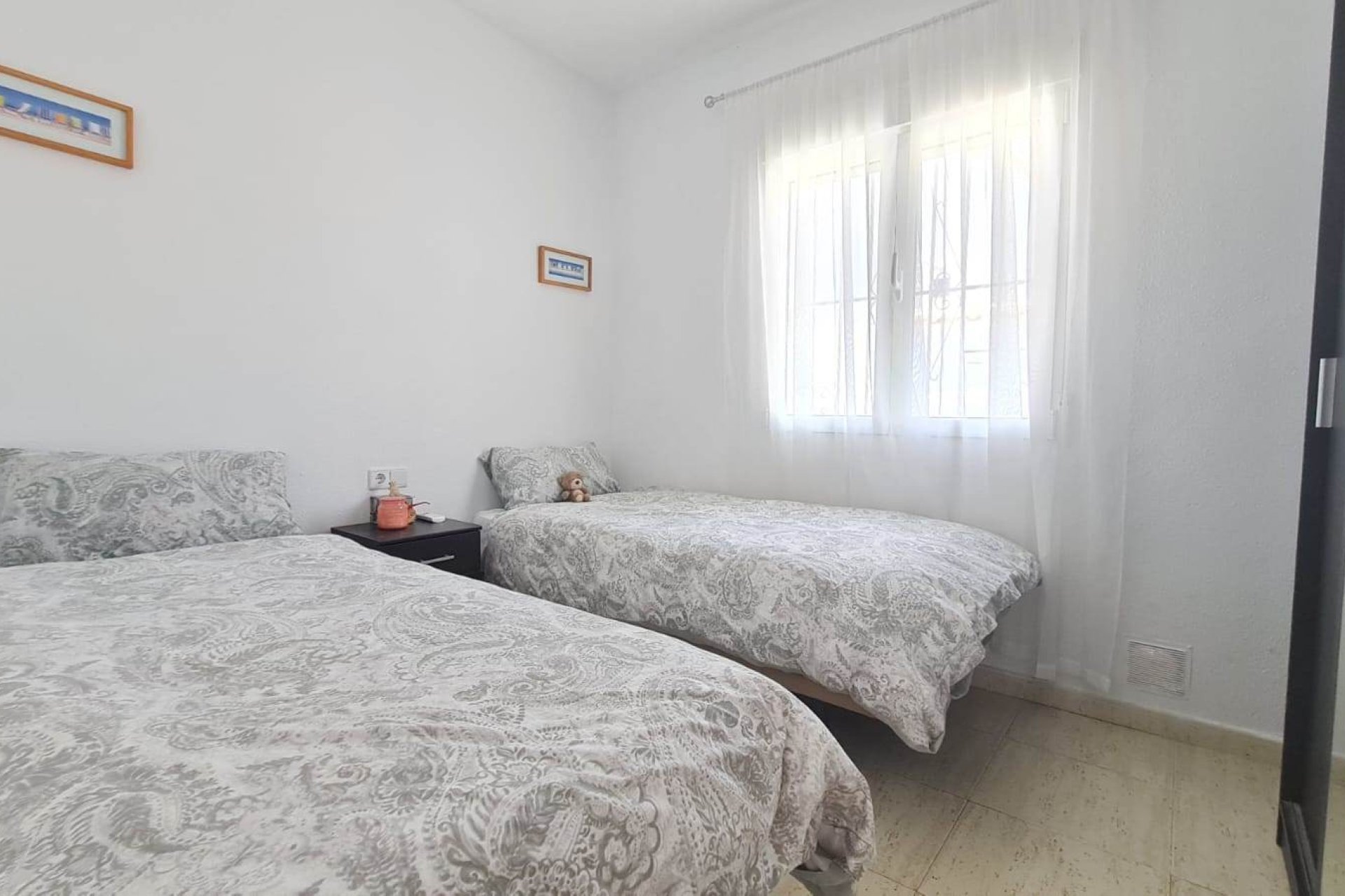 Herverkoop - Villa -
Orihuela Costa - Costa Blanca