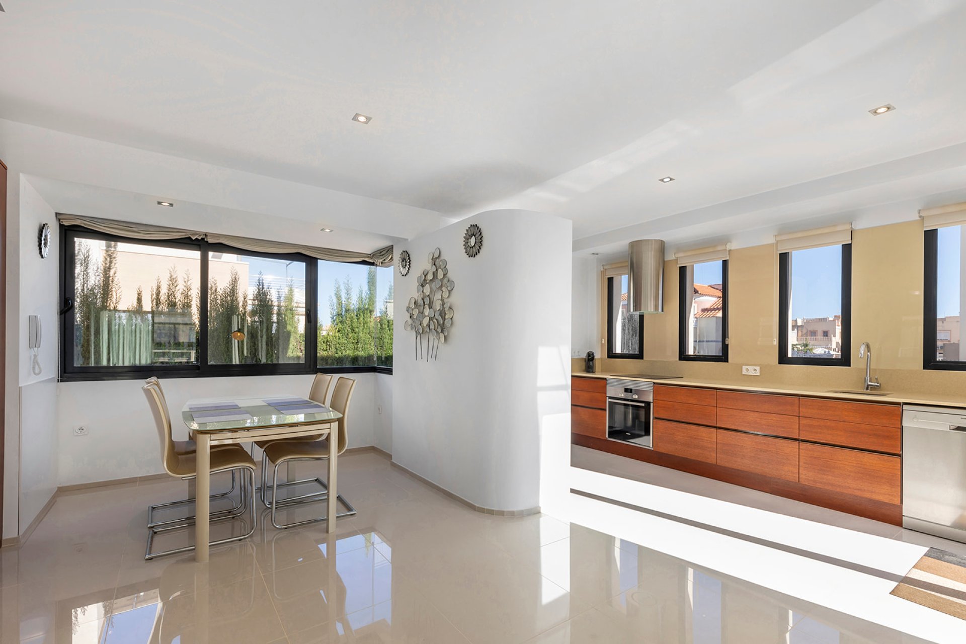 Herverkoop - Villa -
Orihuela Costa - Costa Blanca