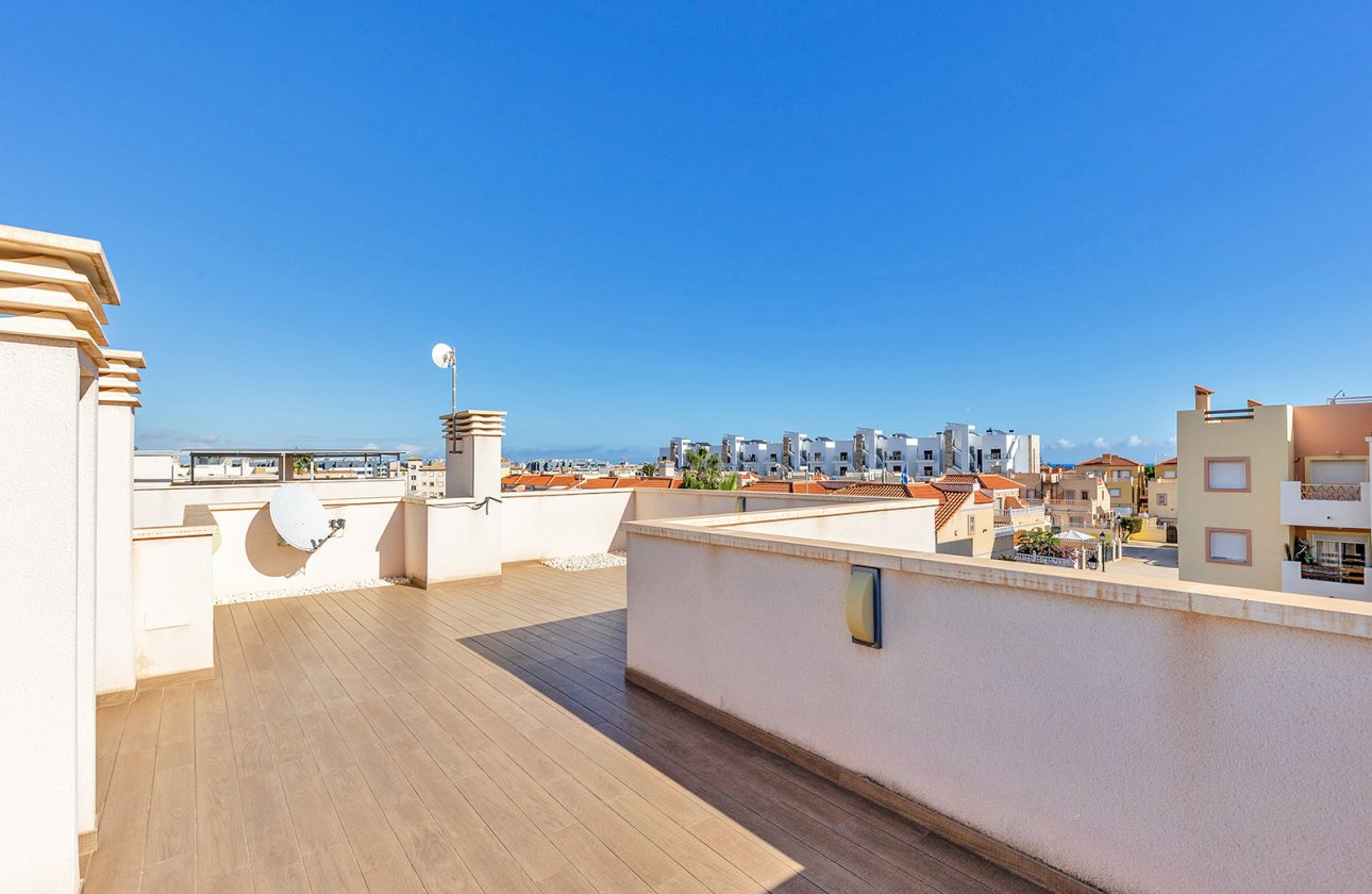 Herverkoop - Villa -
Orihuela Costa - Costa Blanca