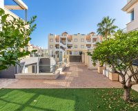 Herverkoop - Villa -
Orihuela Costa - Costa Blanca