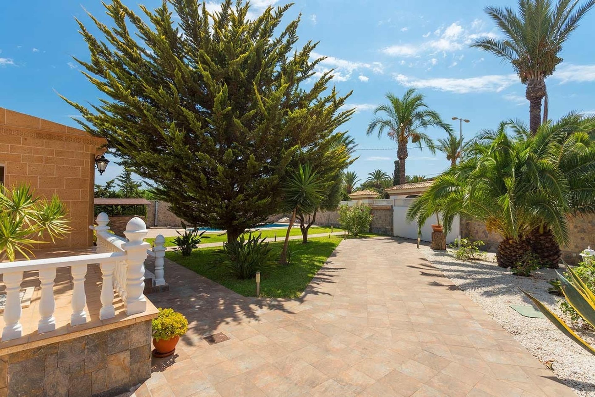 Herverkoop - Villa -
Orihuela Costa - Costa Blanca