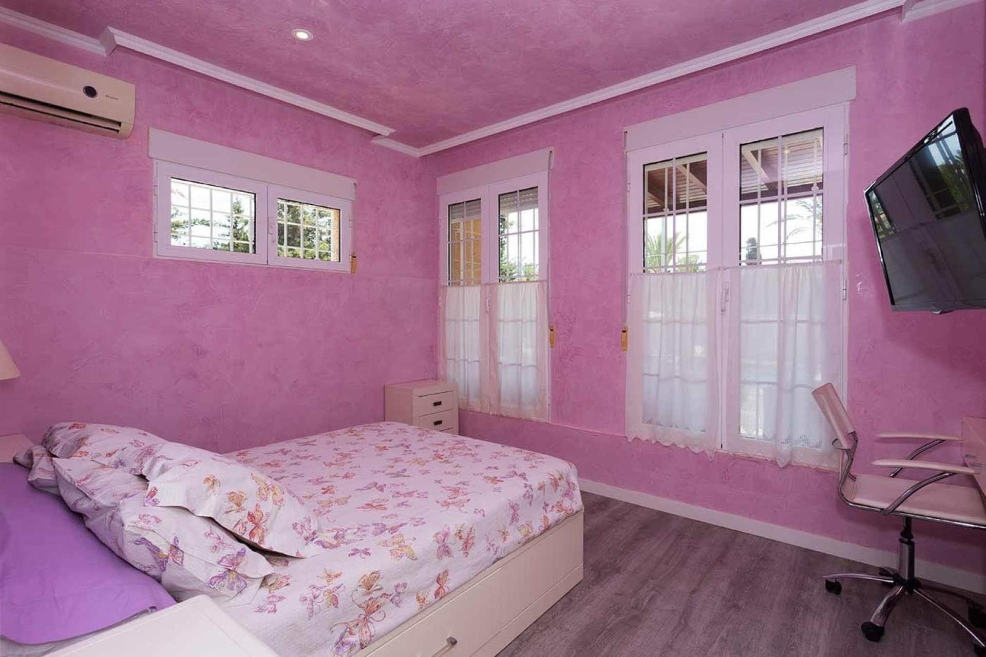 Herverkoop - Villa -
Orihuela Costa - Costa Blanca