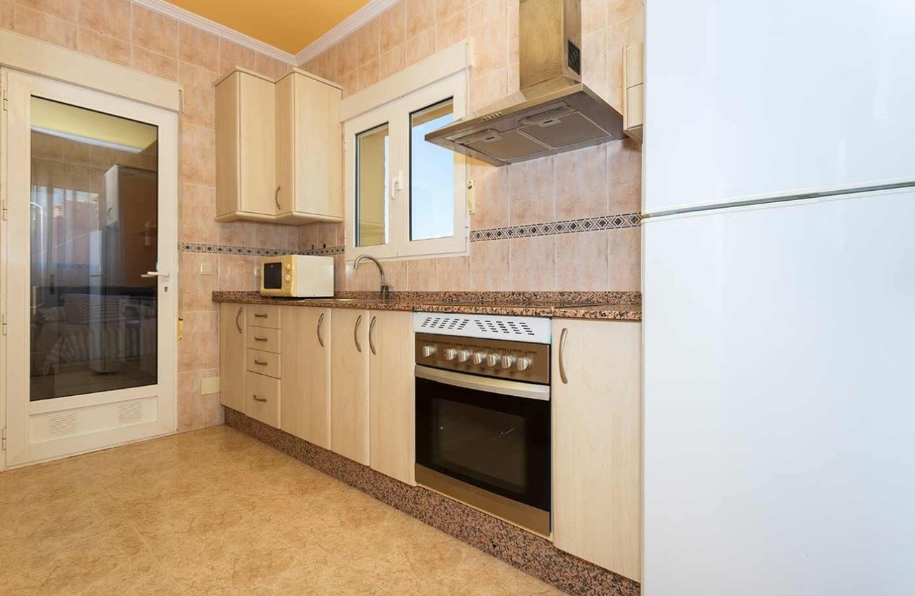 Herverkoop - Villa -
Orihuela Costa - Costa Blanca