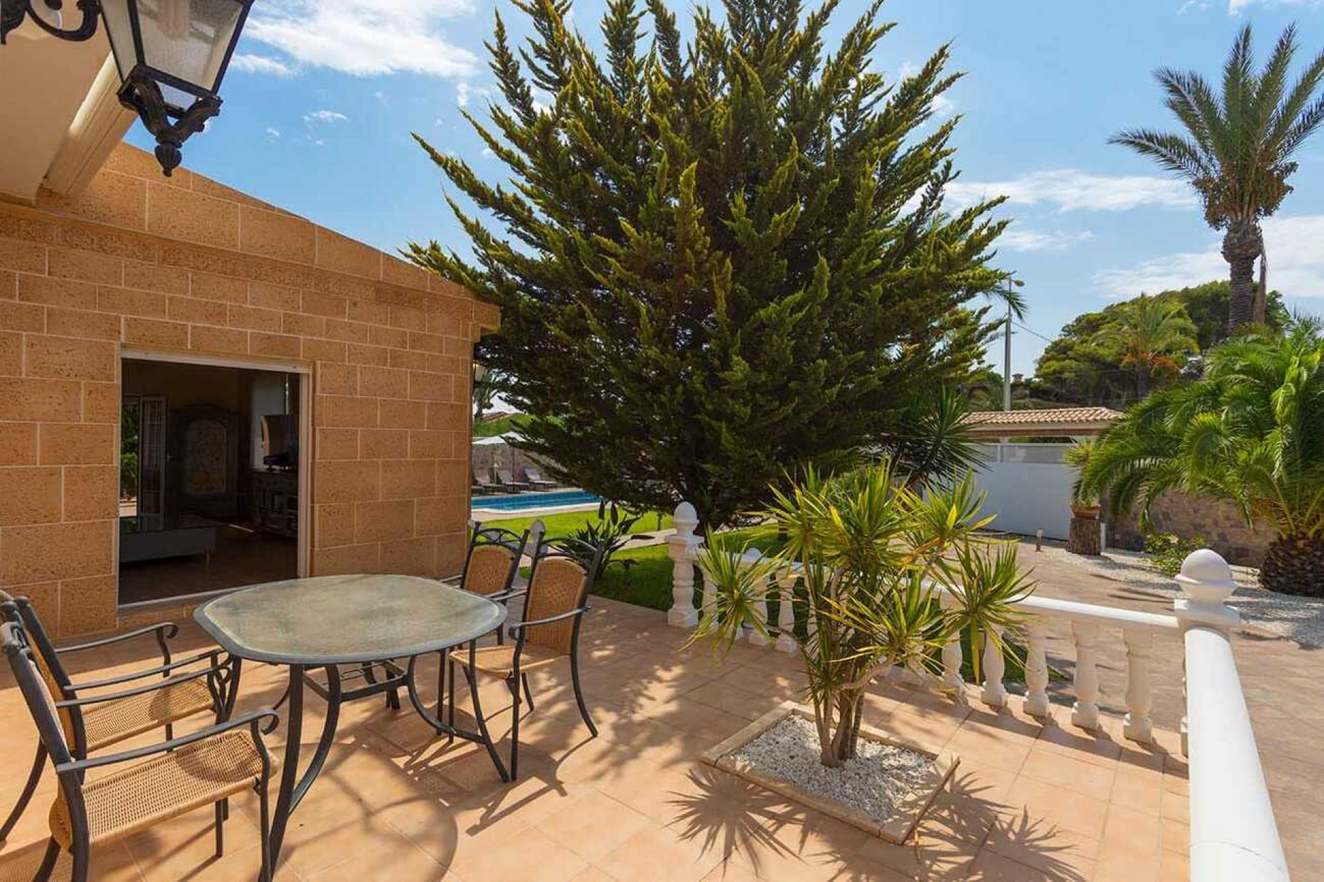 Herverkoop - Villa -
Orihuela Costa - Costa Blanca
