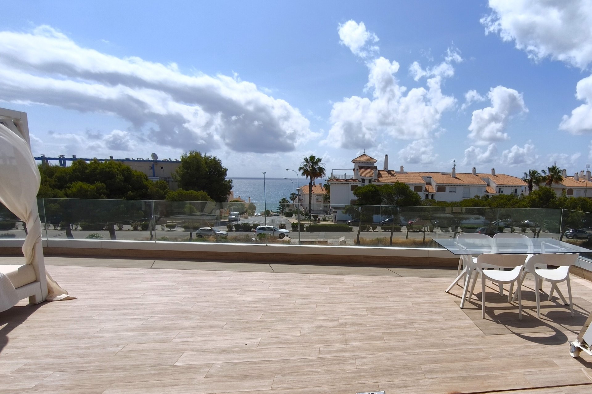 Herverkoop - Villa -
Orihuela Costa - Costa Blanca