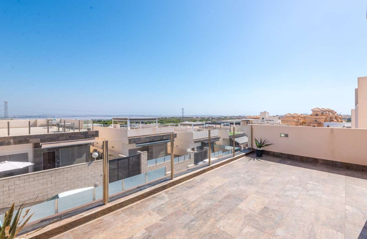 Herverkoop - Villa -
Orihuela Costa - Costa Blanca