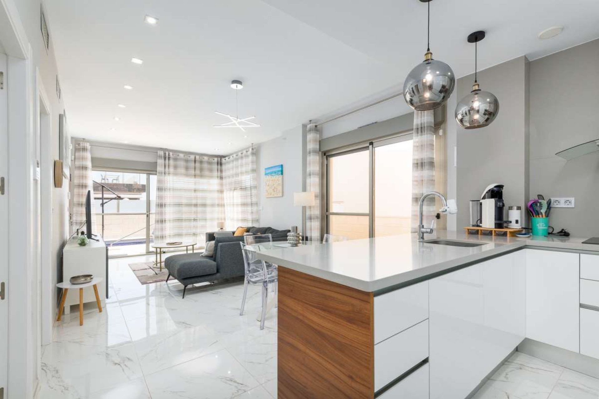 Herverkoop - Villa -
Orihuela Costa - Costa Blanca