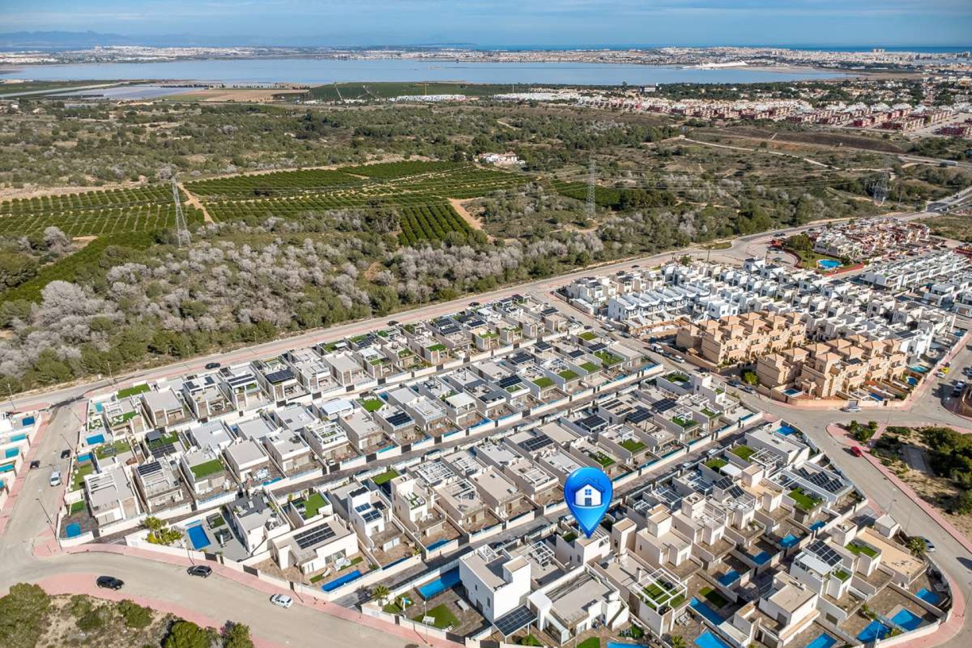 Herverkoop - Villa -
Orihuela Costa - Costa Blanca