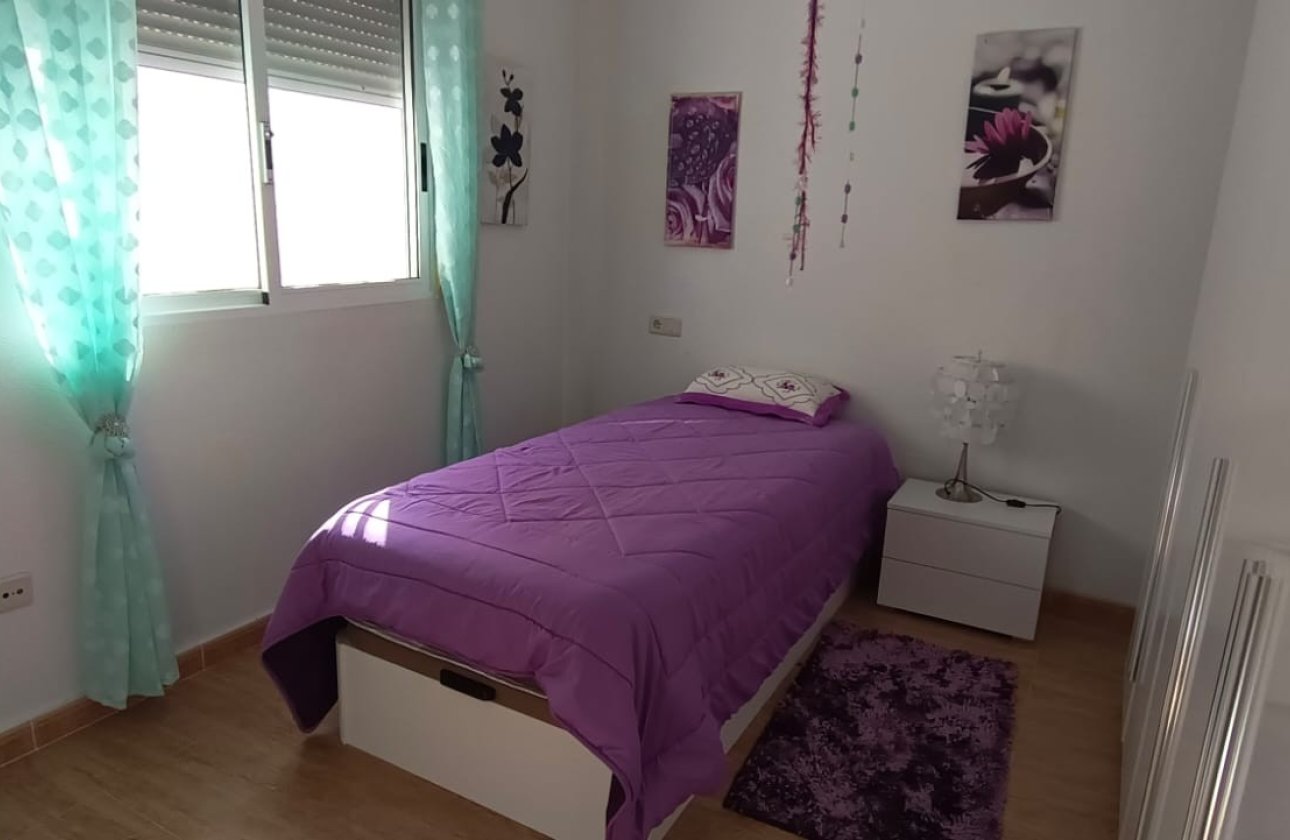 Herverkoop - Villa -
Orihuela Costa - Costa Blanca