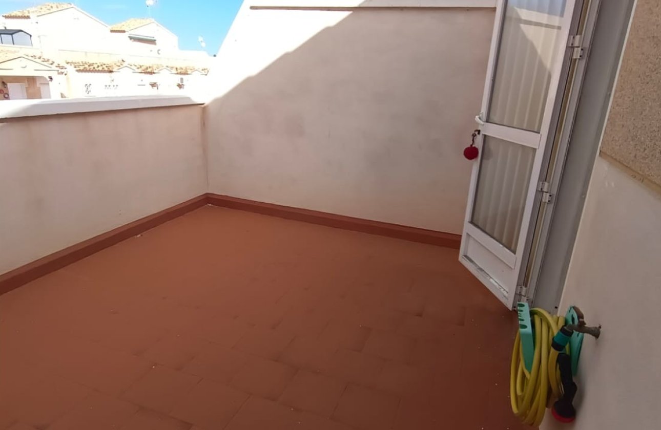 Herverkoop - Villa -
Orihuela Costa - Costa Blanca