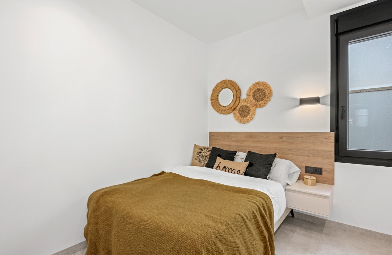 Herverkoop - Villa -
Orihuela Costa - Costa Blanca