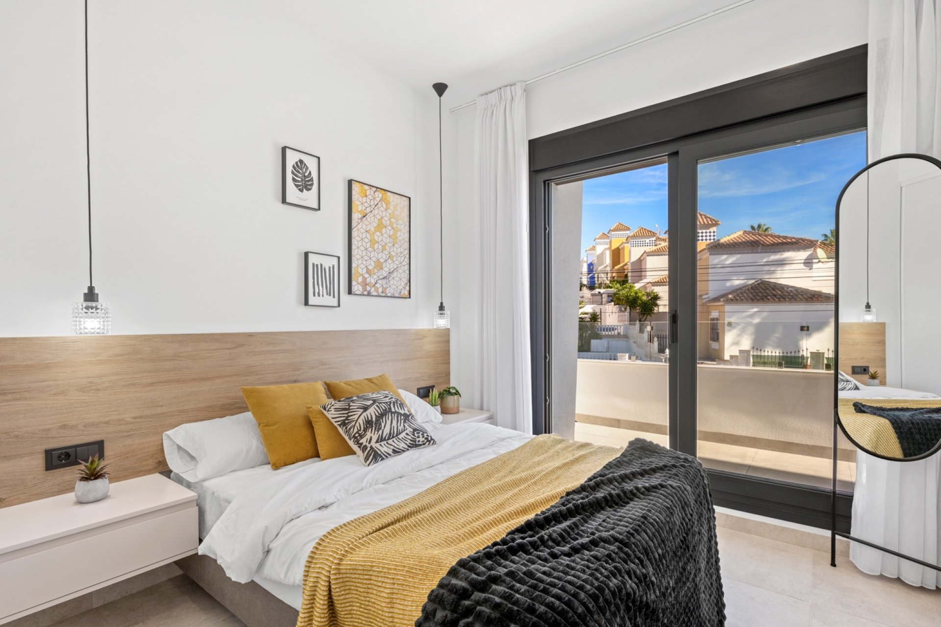 Herverkoop - Villa -
Orihuela Costa - Costa Blanca
