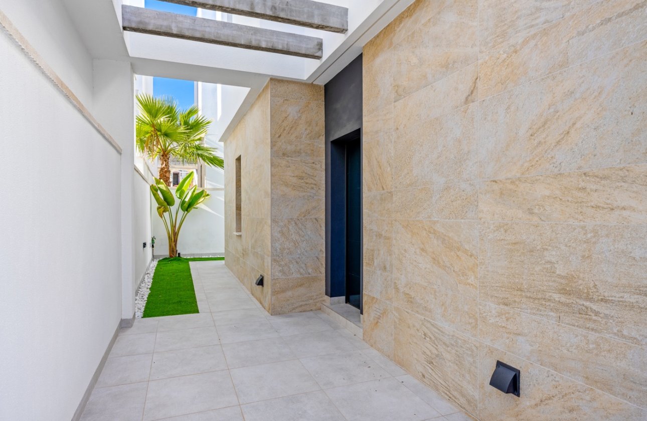 Herverkoop - Villa -
Orihuela Costa - Costa Blanca