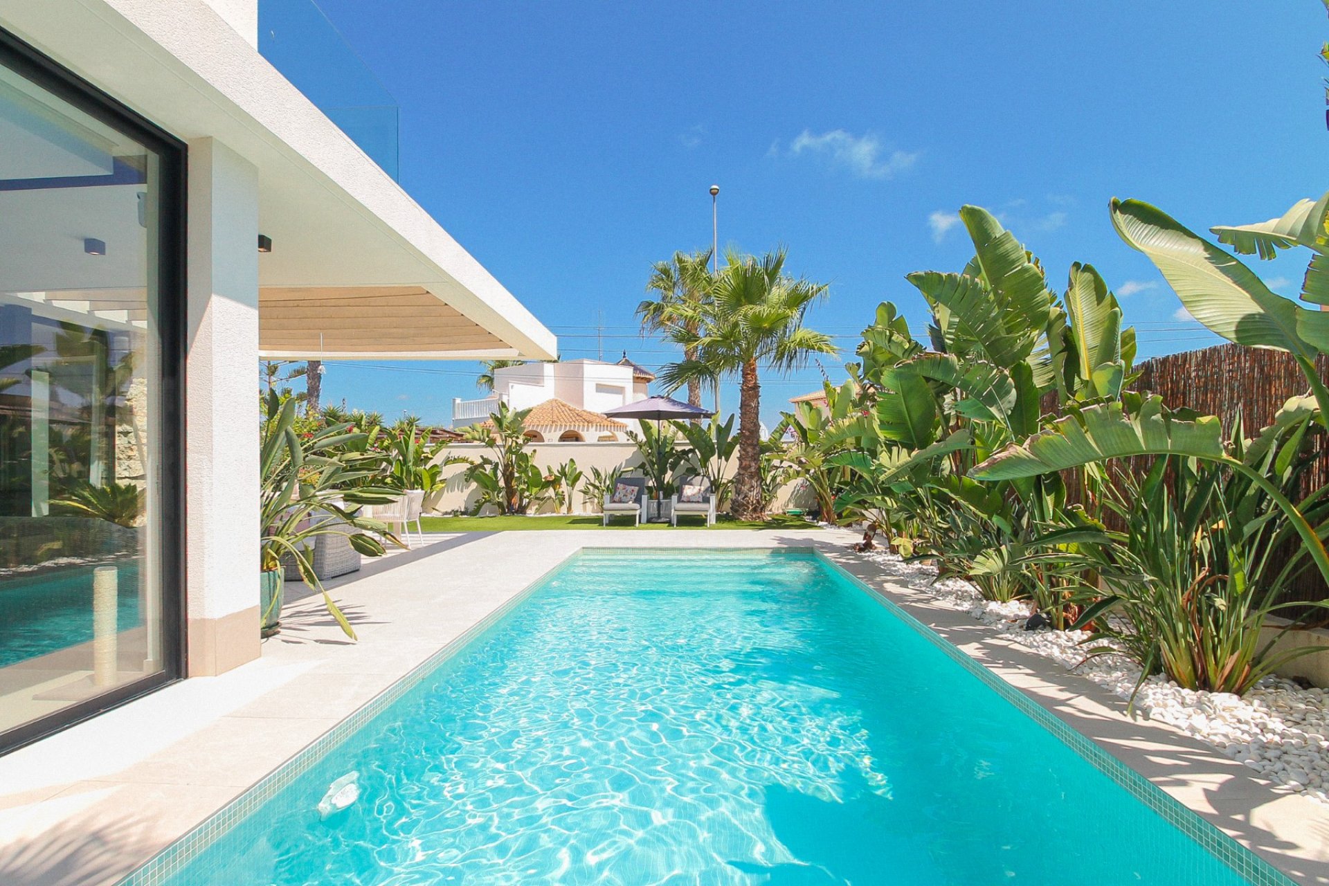 Herverkoop - Villa -
Orihuela Costa - Costa Blanca