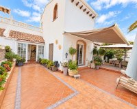 Herverkoop - Villa -
Orihuela Costa - Costa Blanca