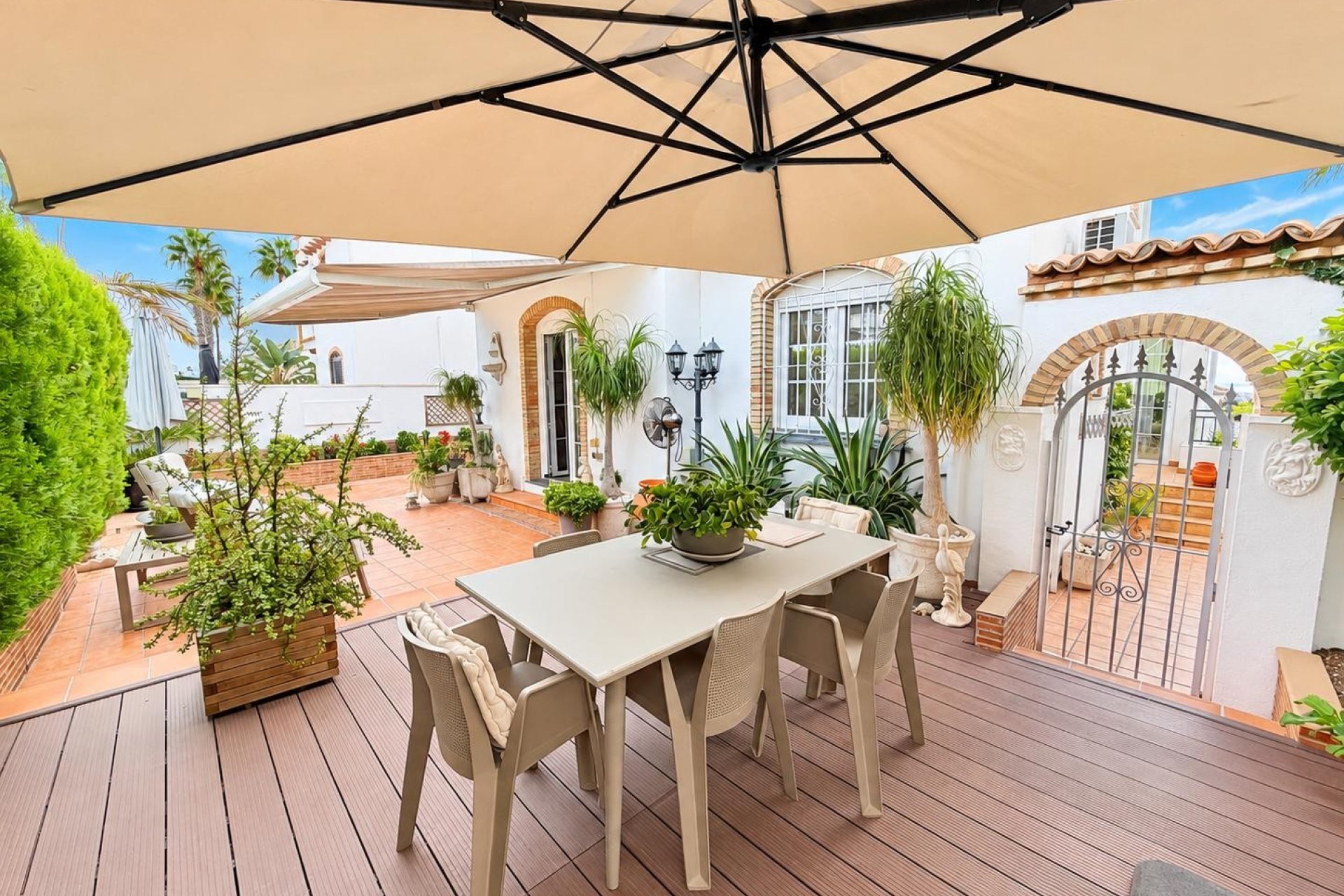 Herverkoop - Villa -
Orihuela Costa - Costa Blanca