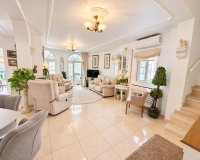 Herverkoop - Villa -
Orihuela Costa - Costa Blanca