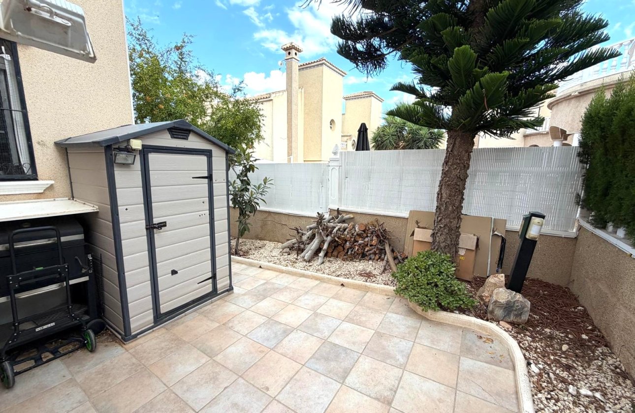 Herverkoop - Villa -
Orihuela Costa - Costa Blanca